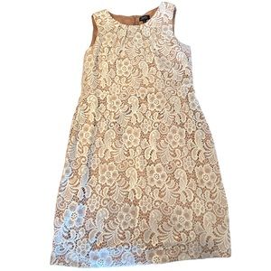 Tahari Women's White Floral Lace Shift Dress Size 16 Floral Lace Overlay Nude